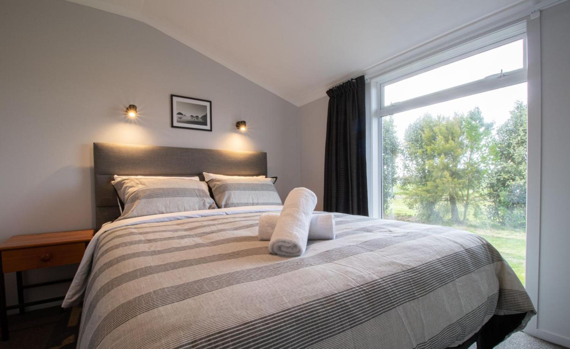 Apartment The Flight Pad Window Seat Pet Friendly *